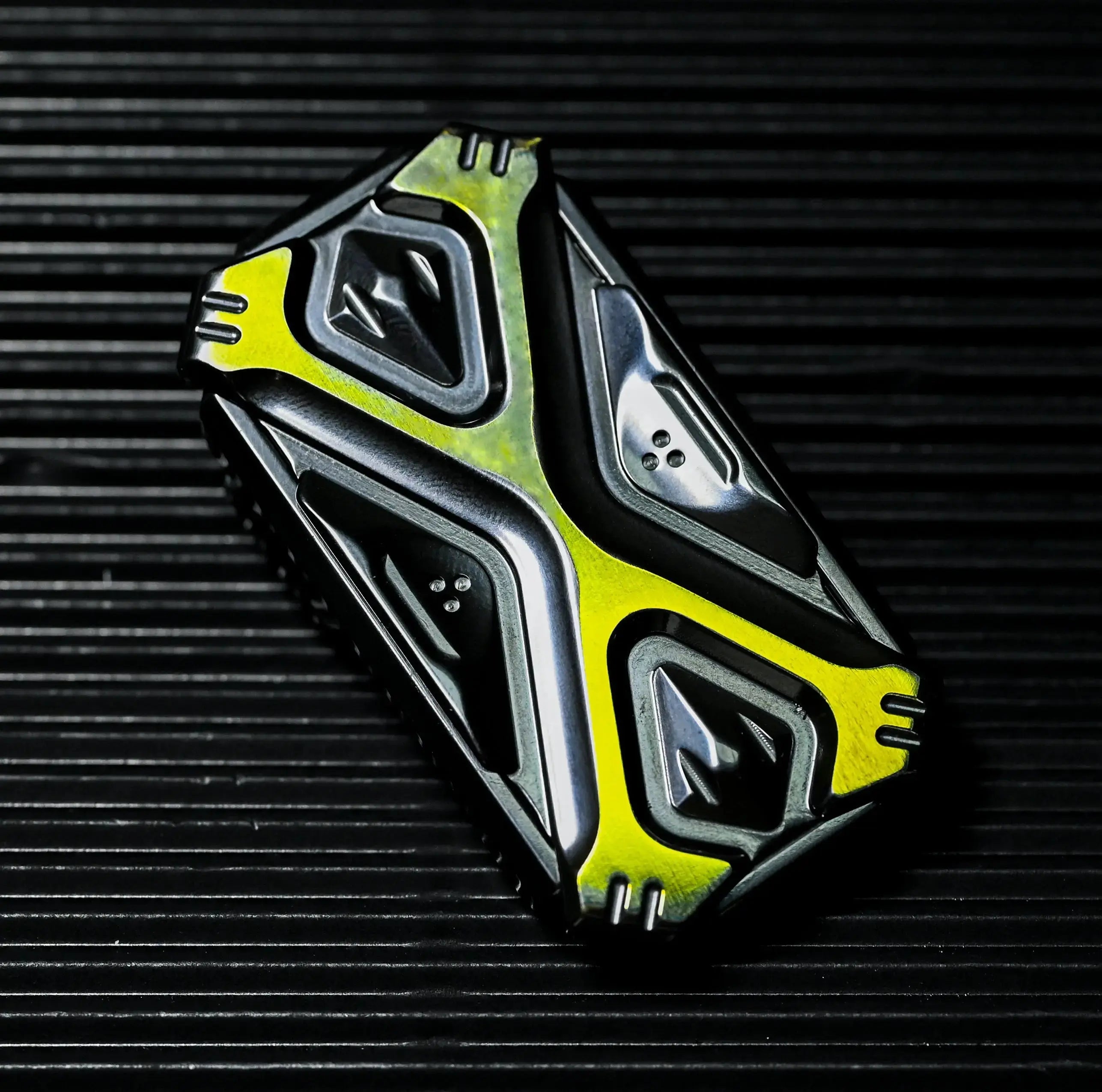 HE EDC