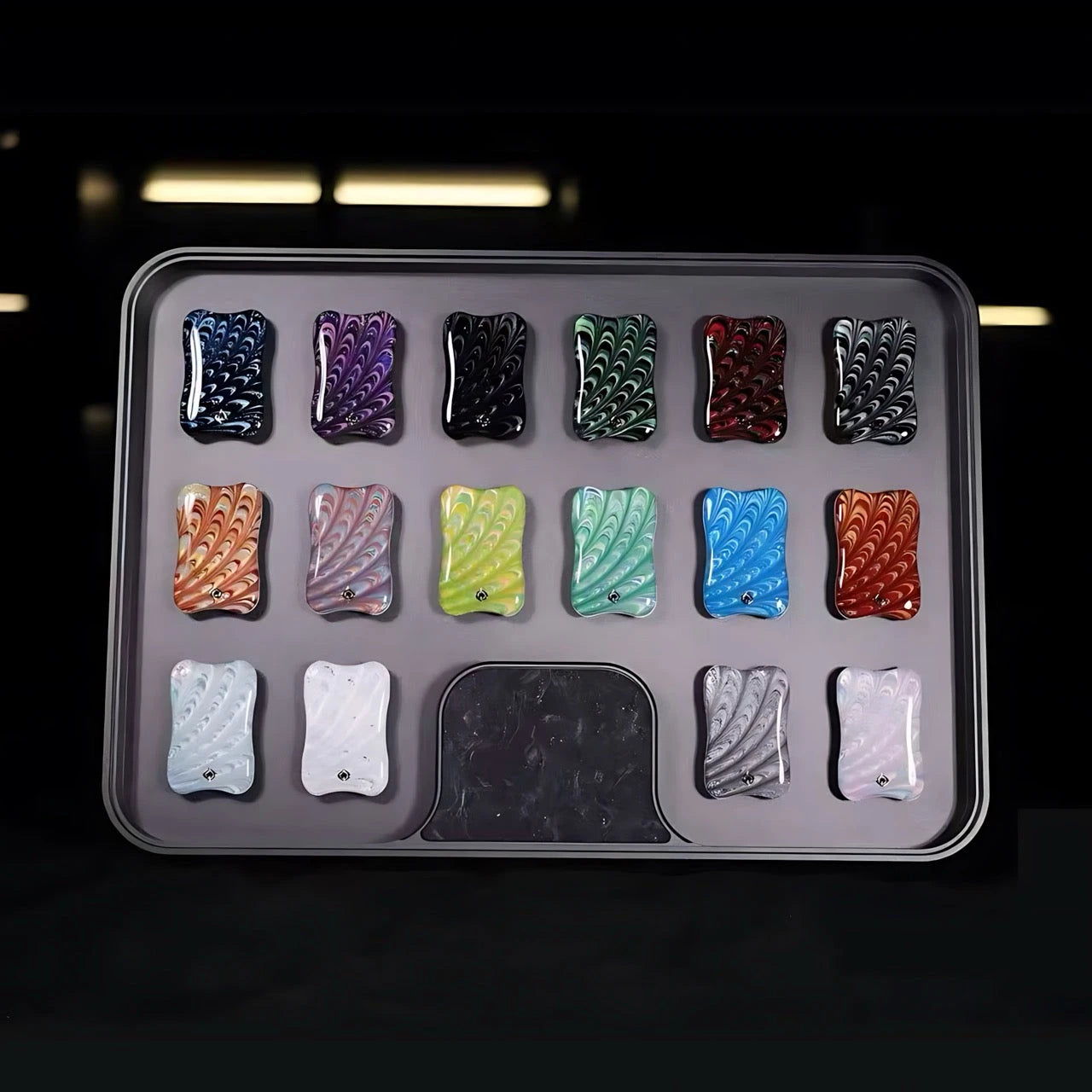 Aura Sand 2025 Plate Collection Series Peacock