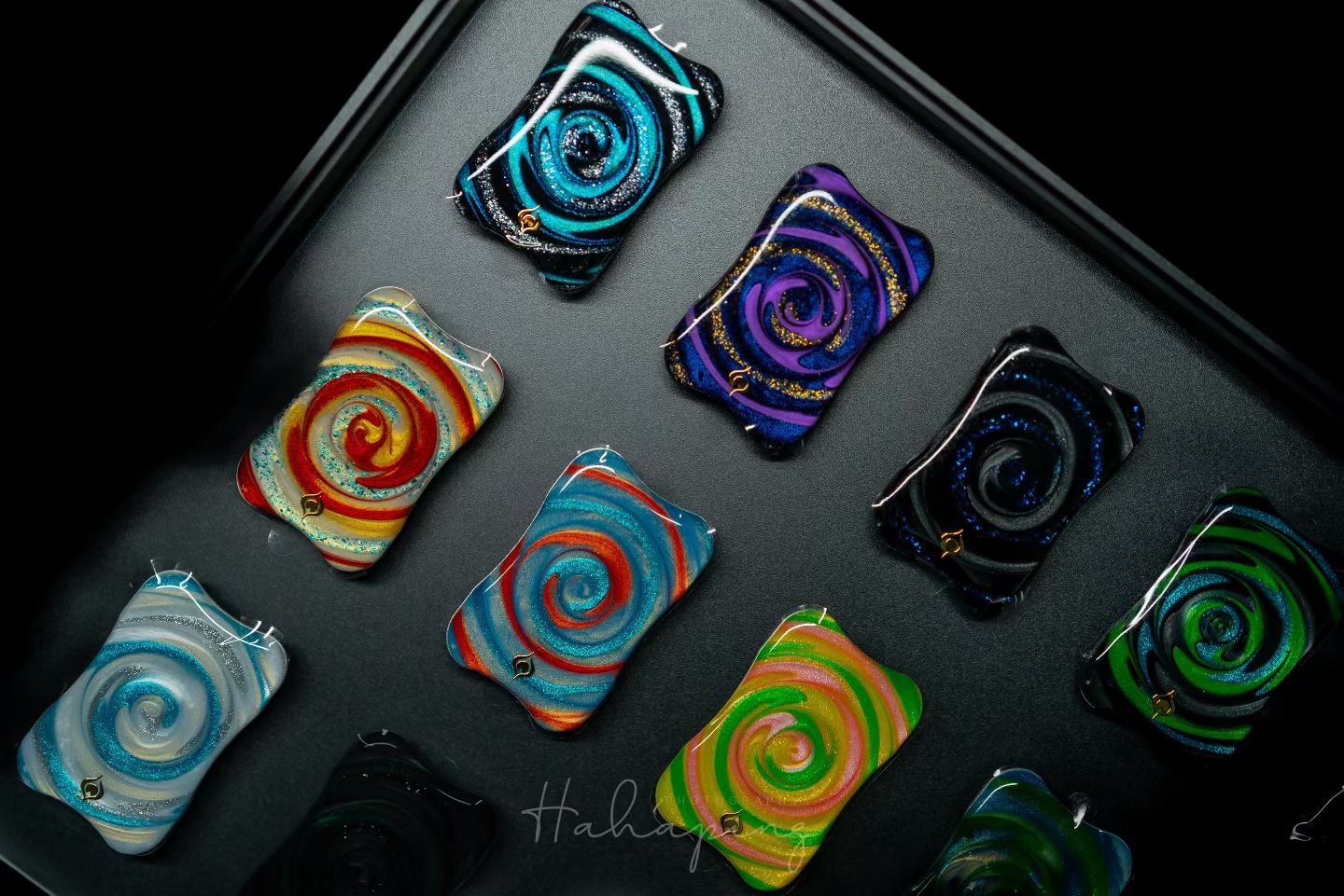 Aura Sand 2025 Plate Collection Series Peacock