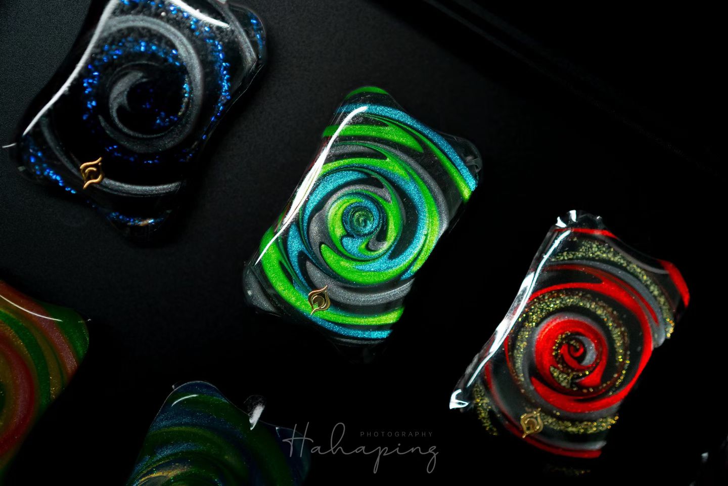 Aura Sand 2025 Plate Collection Series Peacock