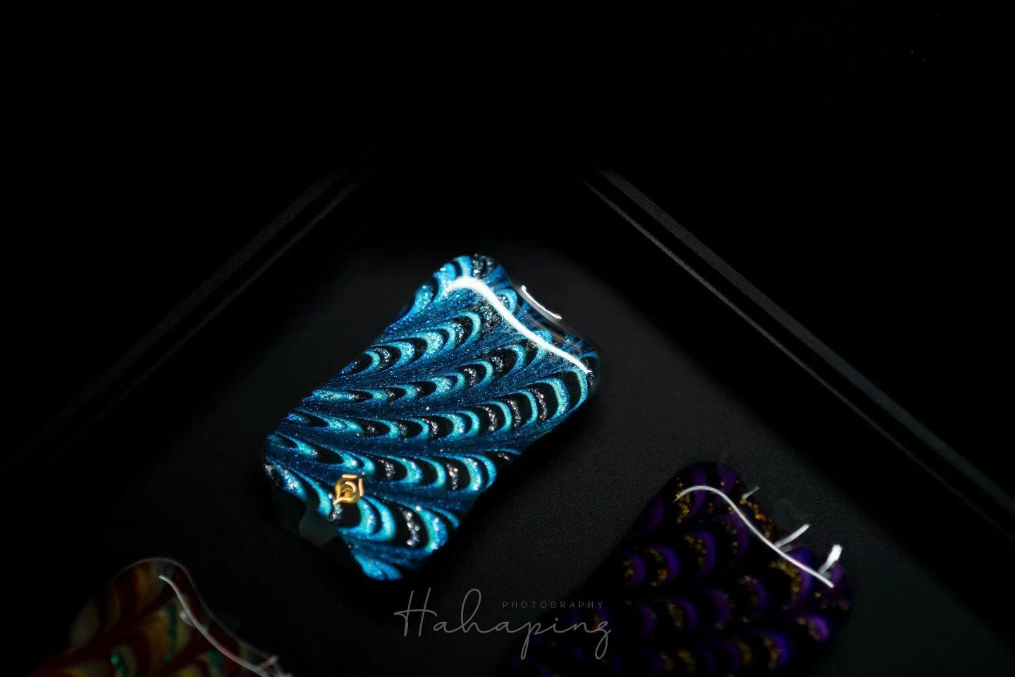 Aura Sand 2025 Plate Collection Series Peacock