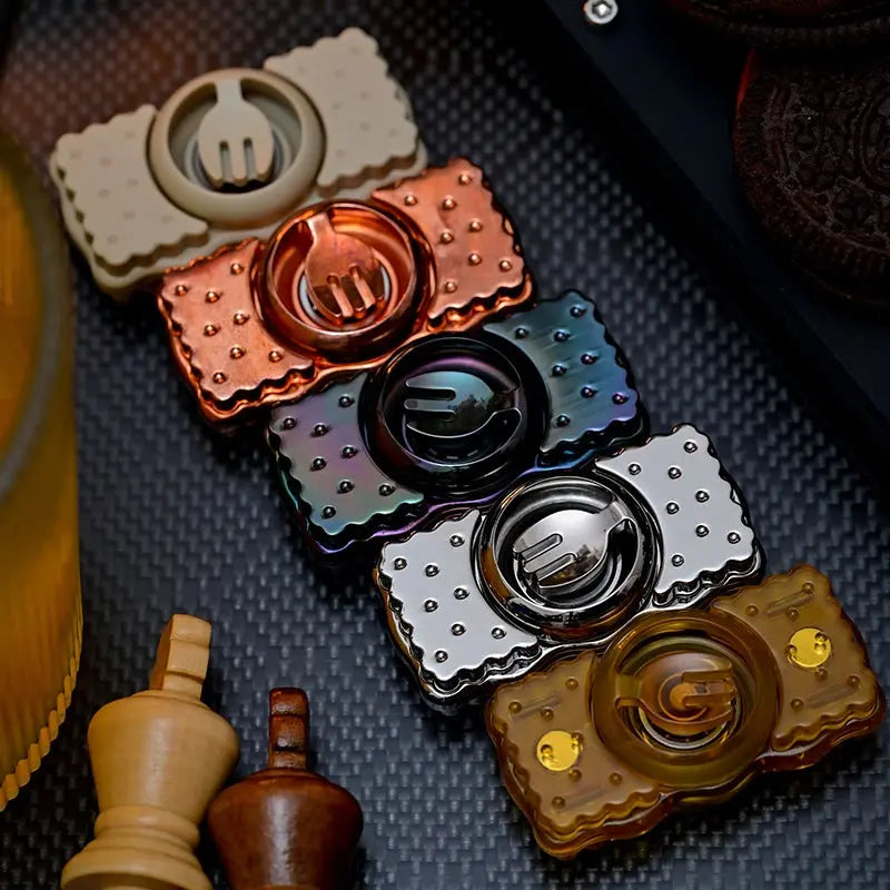 Biscuit YouBing EDC