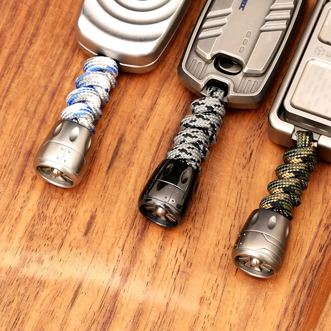 Engine Knife Pendant JUZHEDC