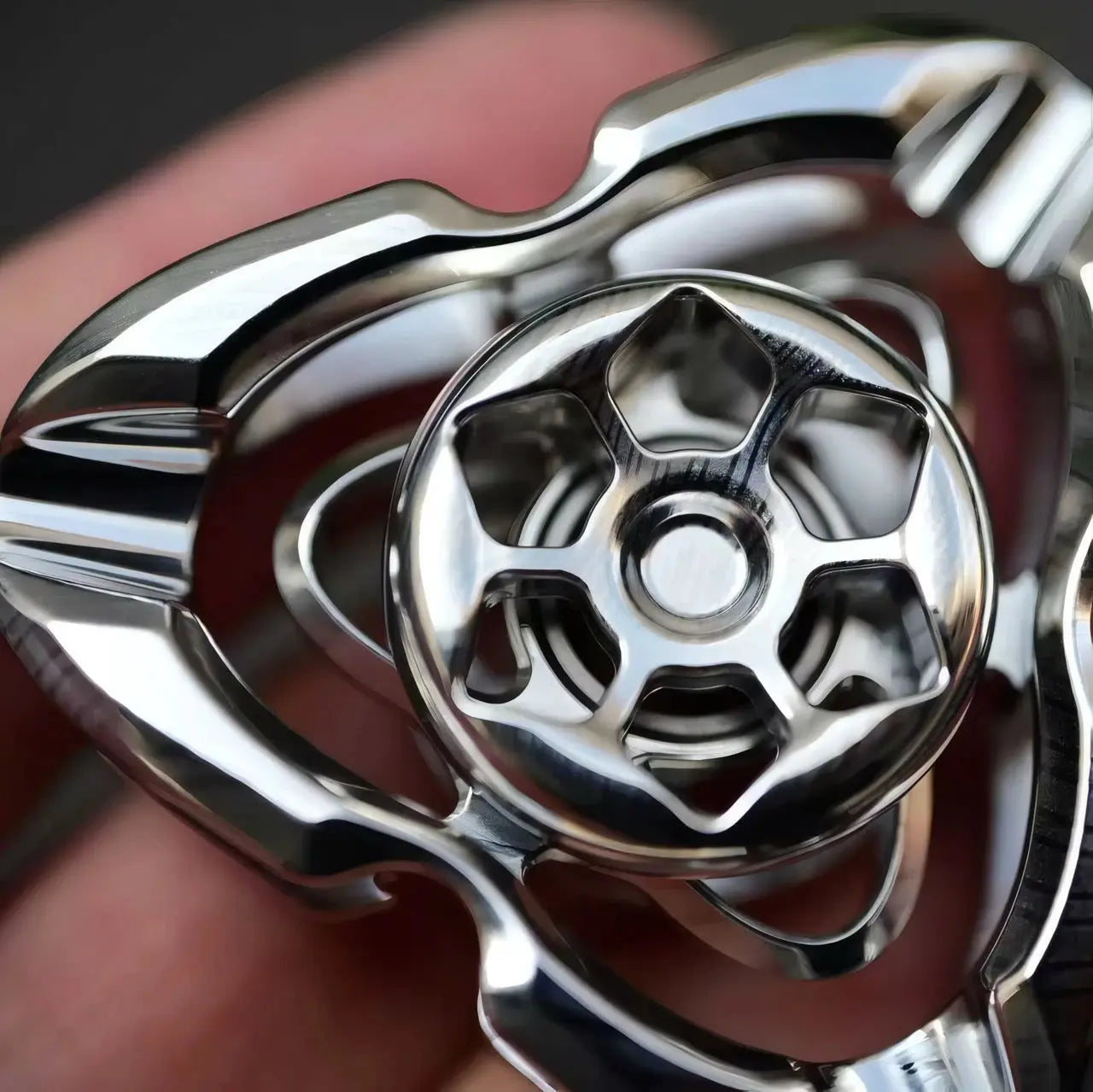 Luxe T-MAX