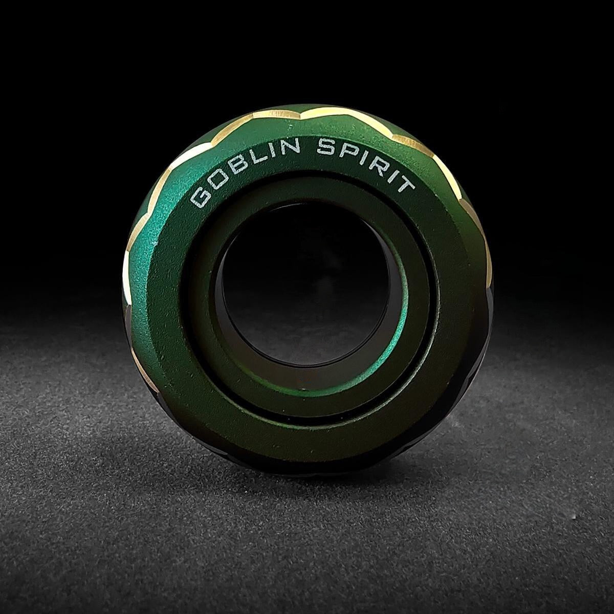 Tooth-Arc Ratchet Fidget Ring