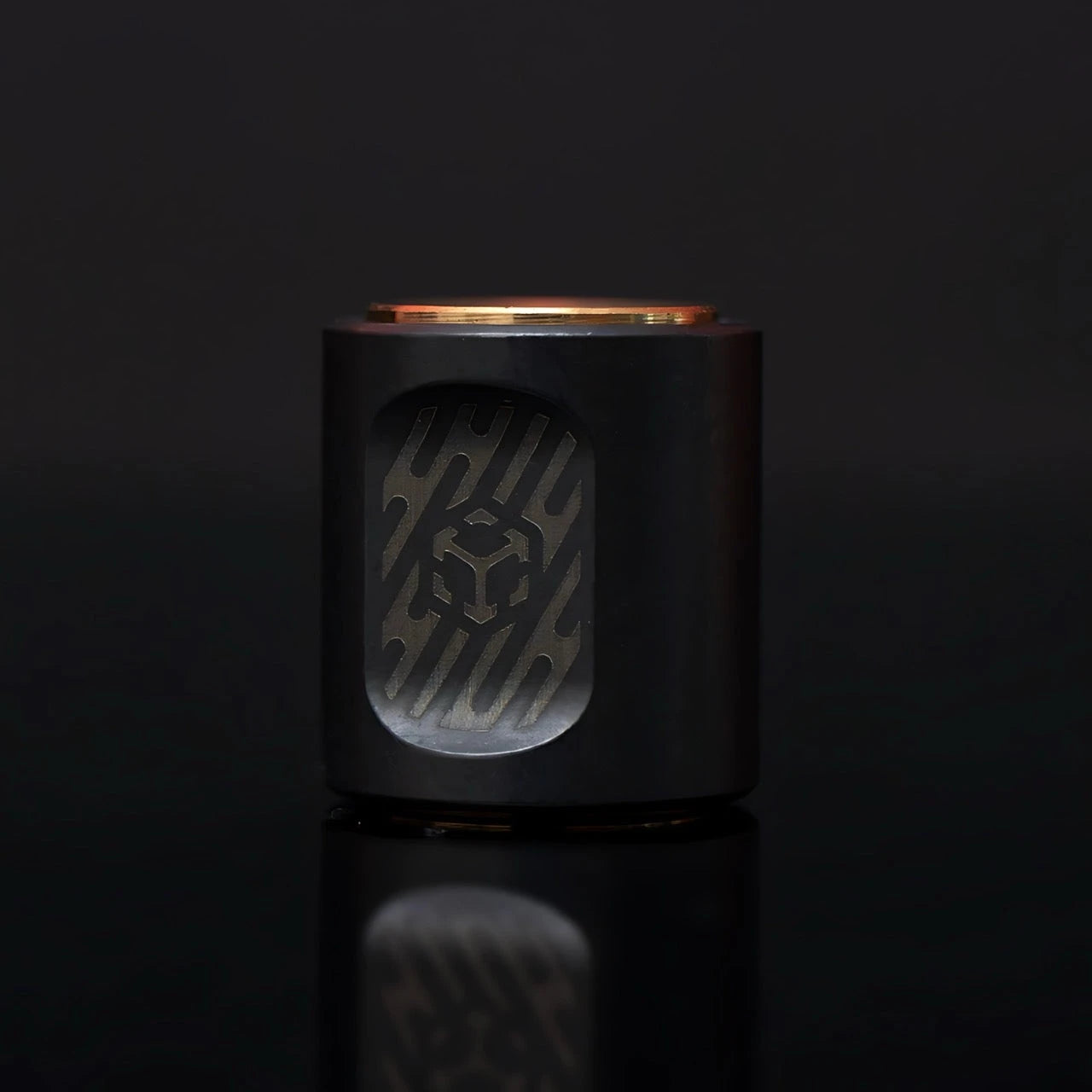 Scroll-Spinner Knife Pendant - JUZHEDC