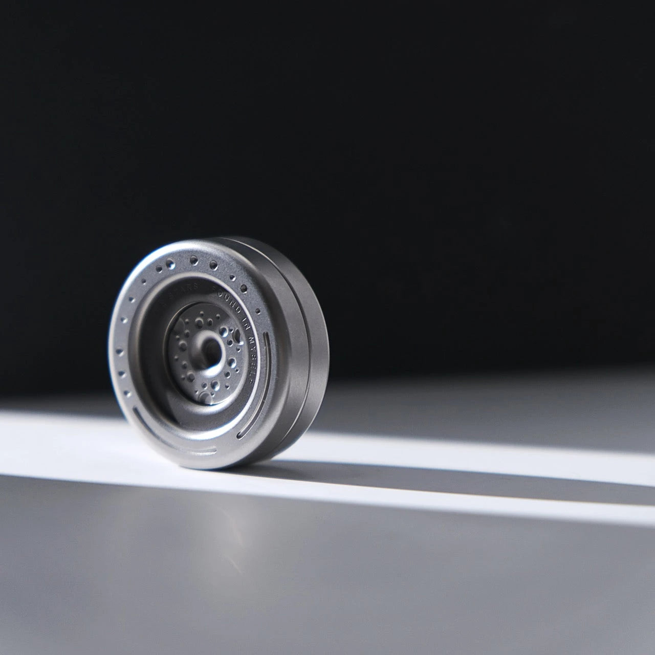 Stellar Ring TRO STUDIO