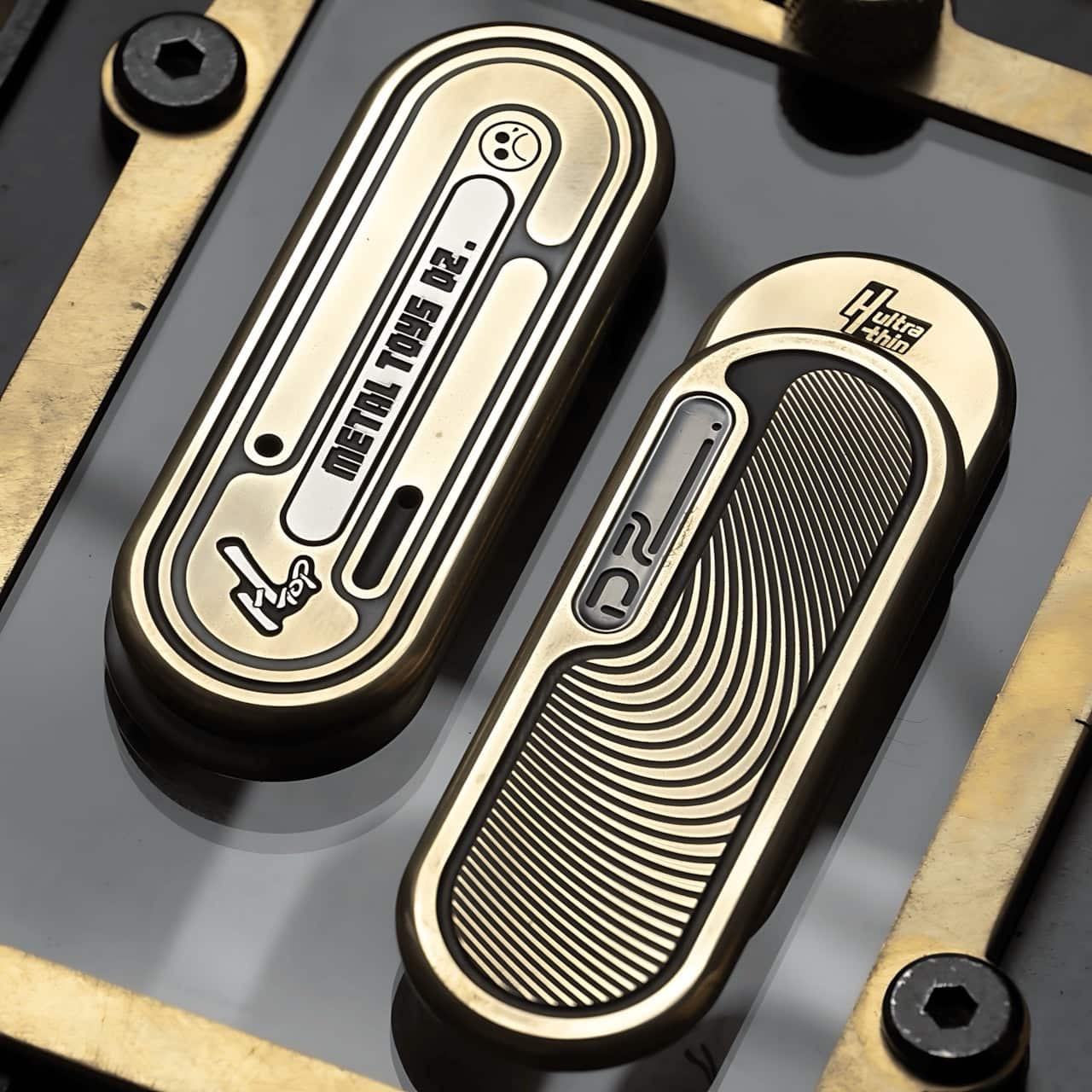 TOP-H Ultra-Thin - Metal Toys-Dz.