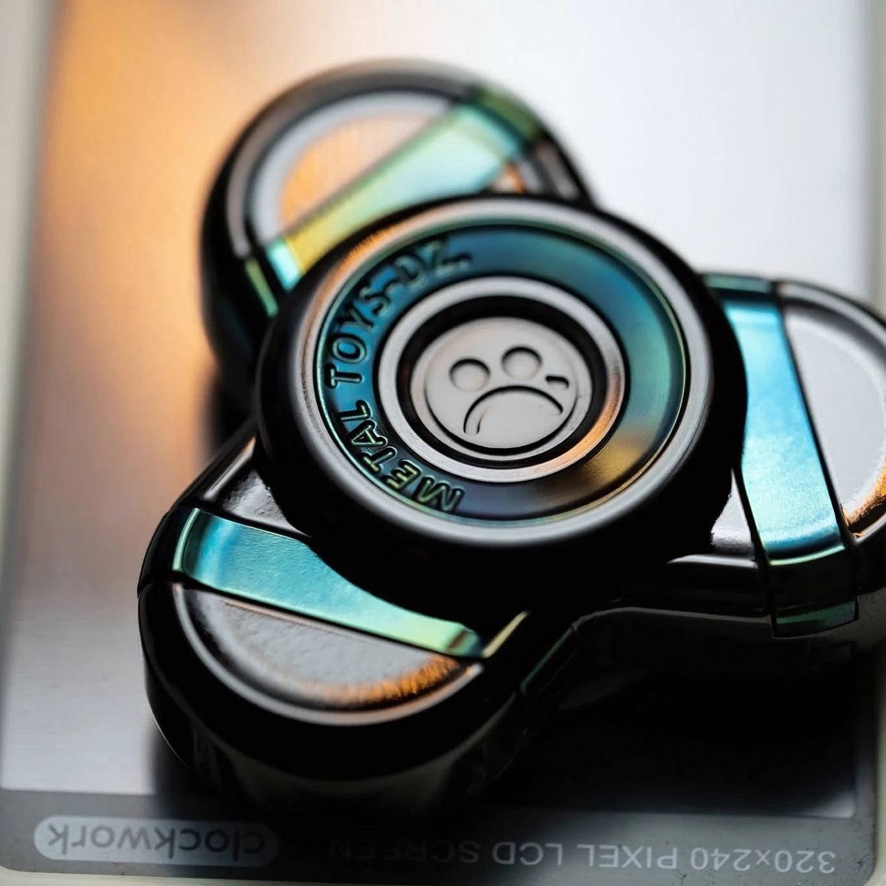 Trefoil Metal Toys-Dz.