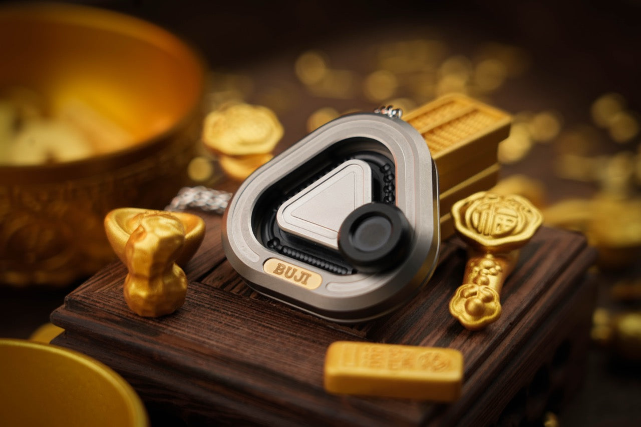 Triple Rich BUJI EDC