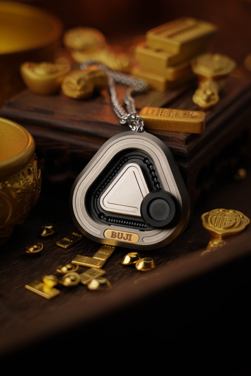 Triple Rich BUJI EDC