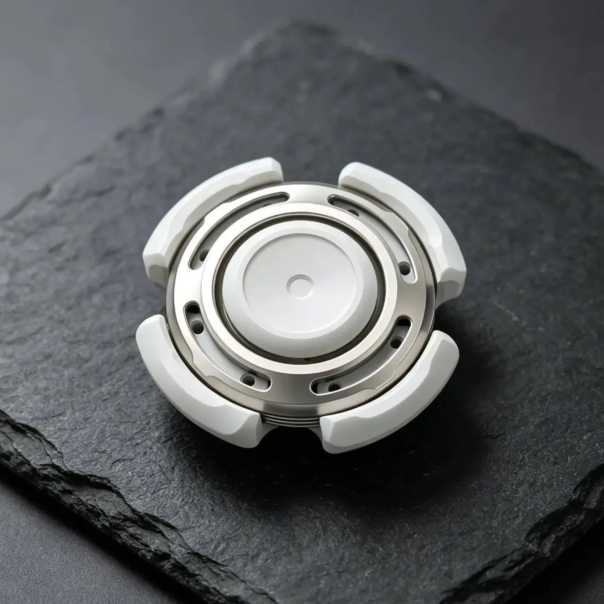 WHISPER SPIN DJG