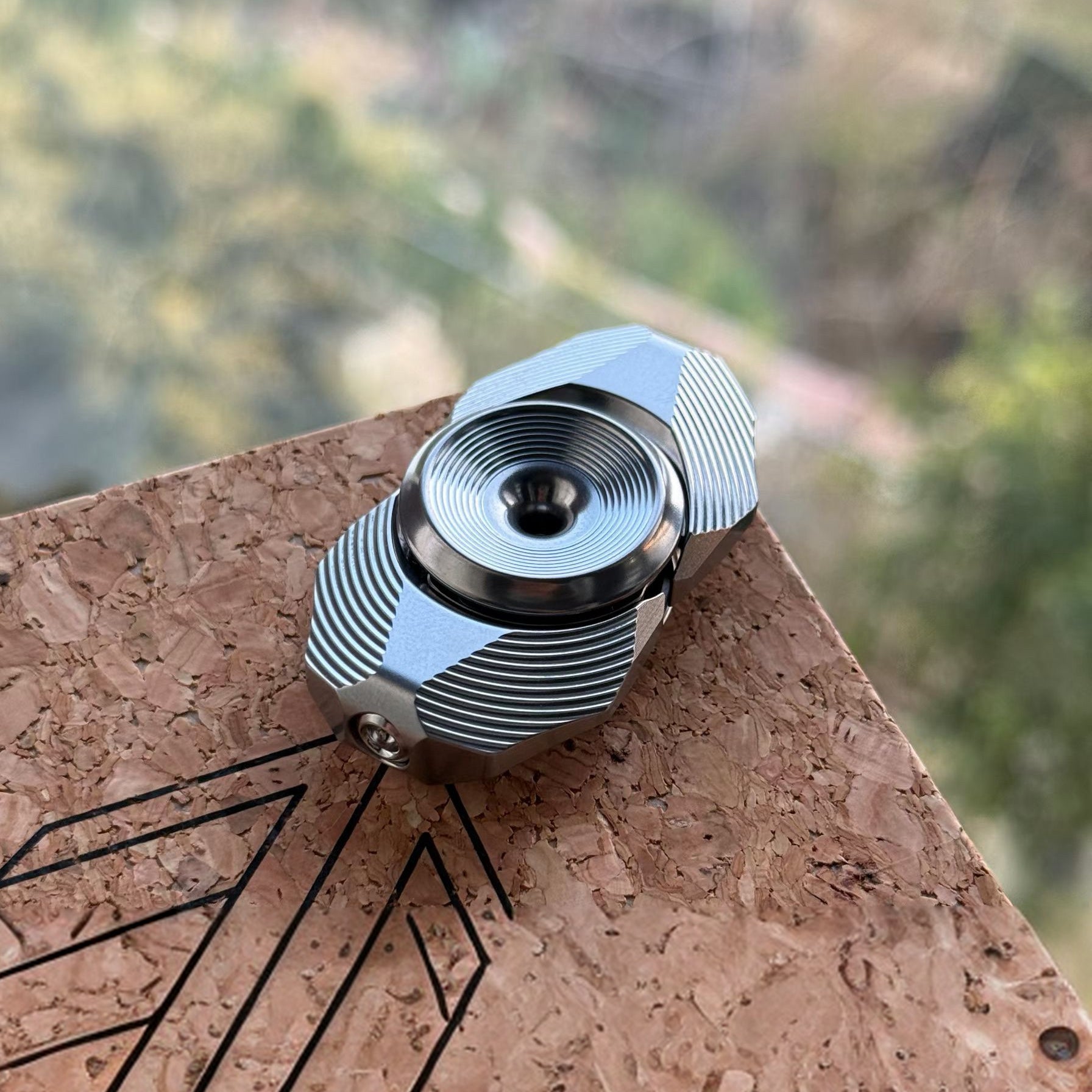 Wormhole Spinner LARK EDC